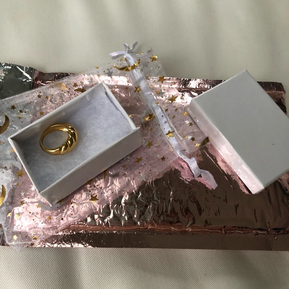 New Croissant style ring